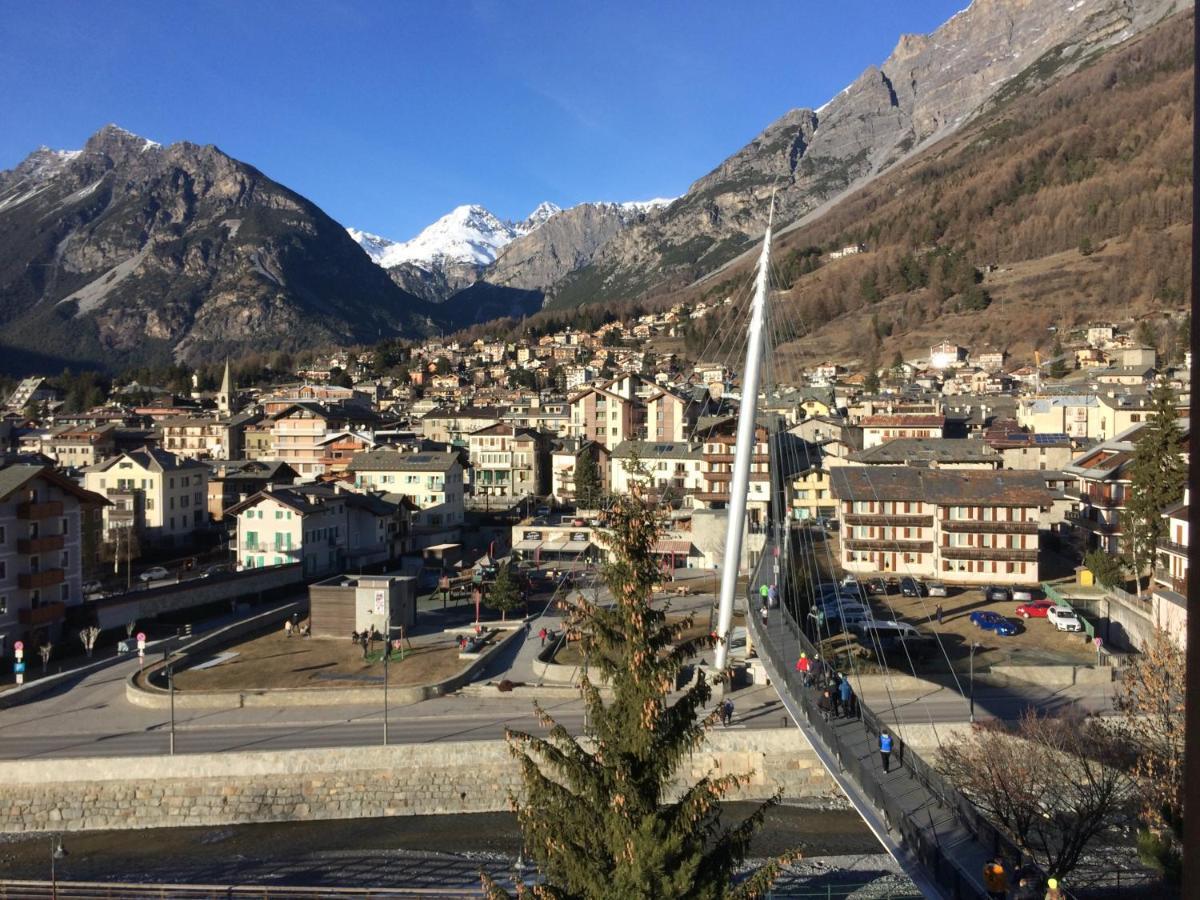 Apartamento Pista Stelvio Loft Lumiere Bormio Exterior foto